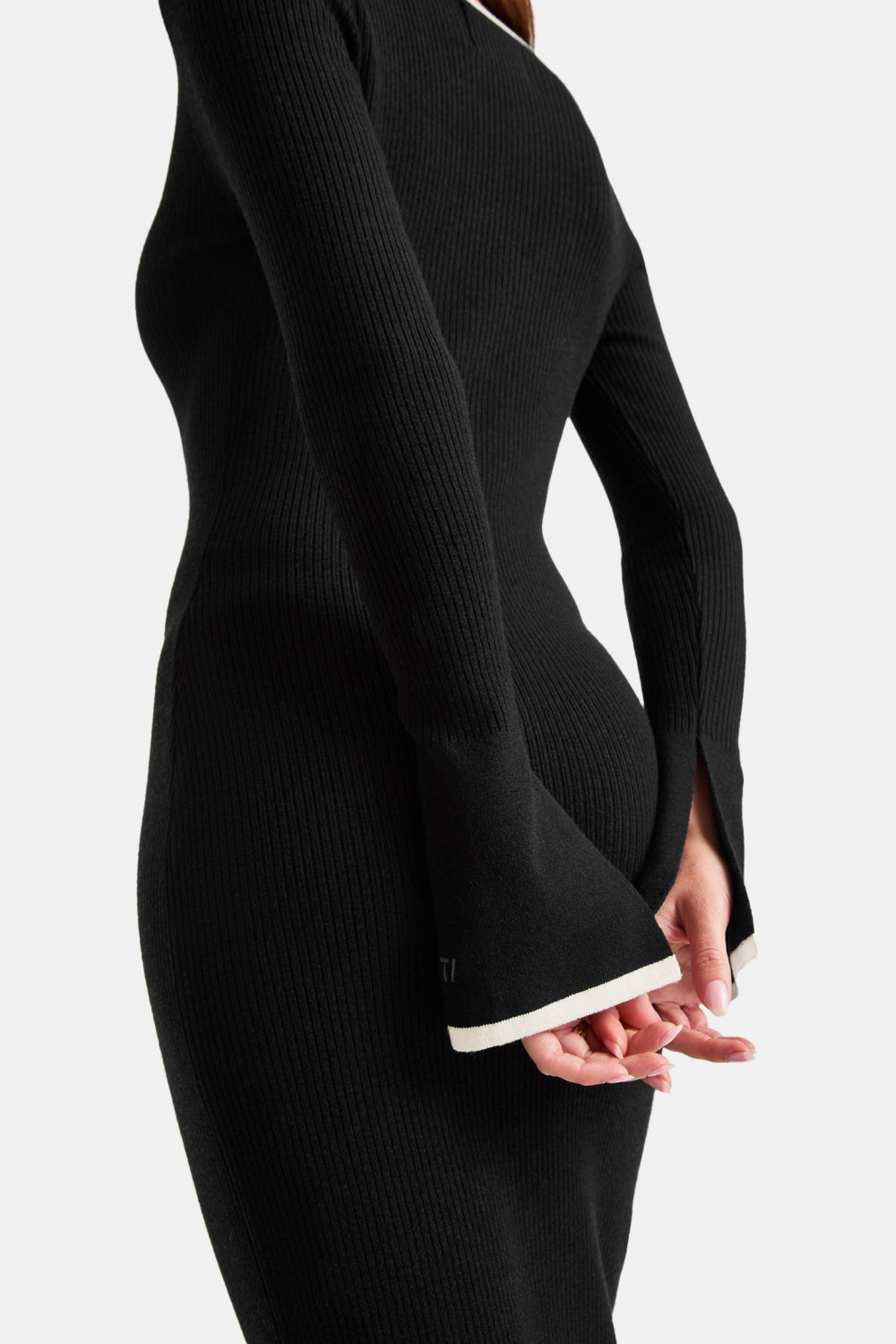 LONG SLEEVE CONTRAST RIBBED KNIT MAXI DRESS - BLACK AND BUTTERMILK