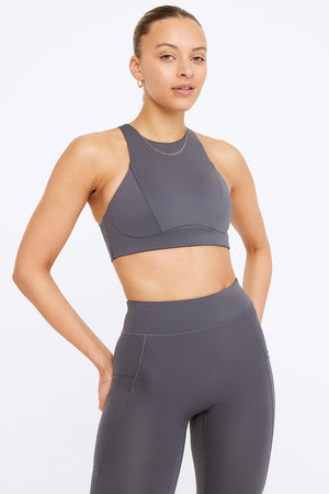 FORMTECH HIGH NECK RUNNING SPORTS BRA - GRAPHITE