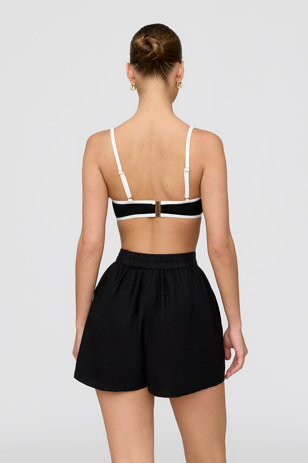 MARRAKECH LINEN BLEND TAILORED SHORTS - SHADOW BLACK