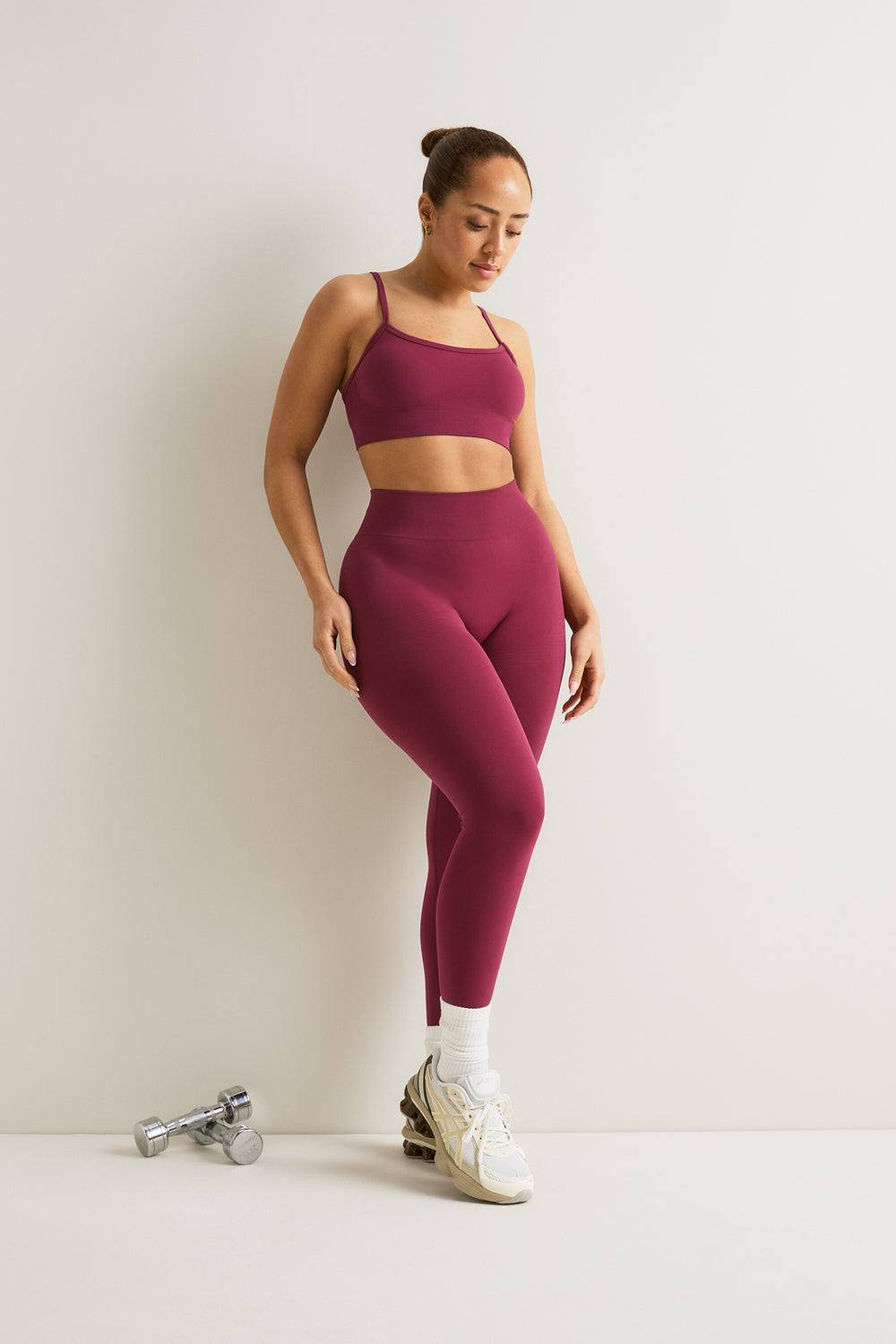 Sculpt Seamless Bandeau Sports Bra - Cherry Red