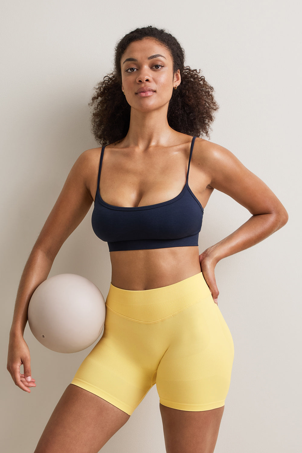 Sculpt Seamless UltraSculpt Shorts - Butter Yellow