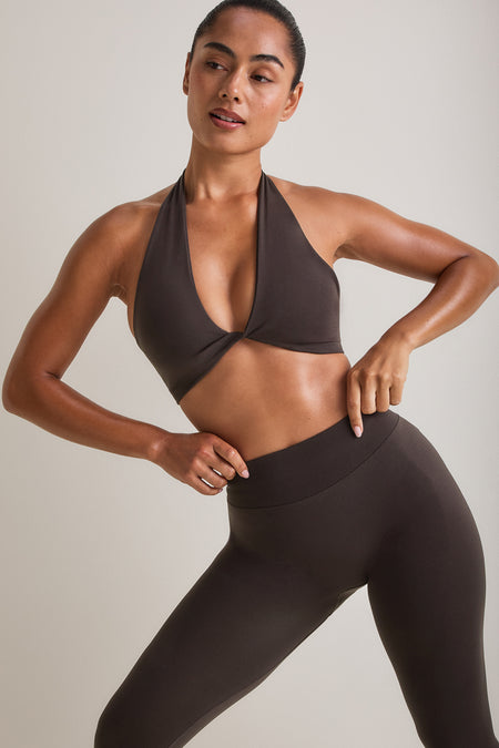 Sculpt Seamless Twist Front Bra - Americano