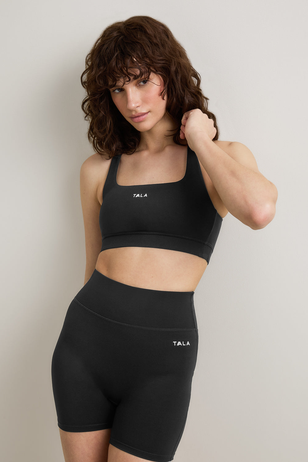 SkinLuxe Cross Back Sports Bra - Shadow Black