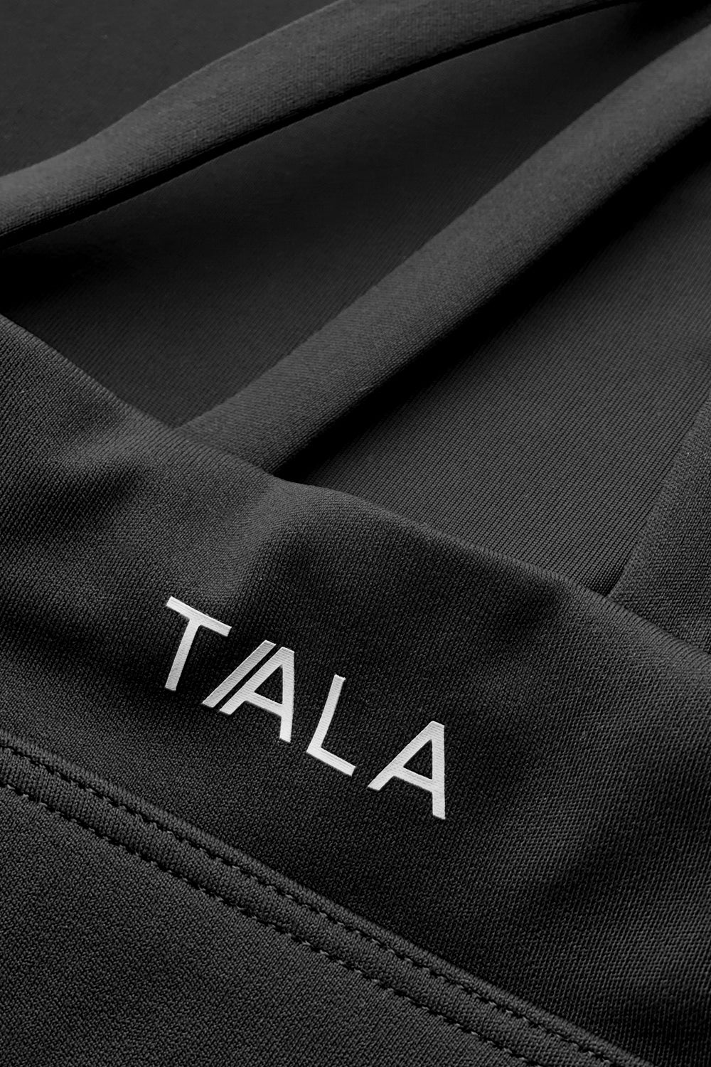 SkinLuxe Tank Sports Bra - Shadow Black