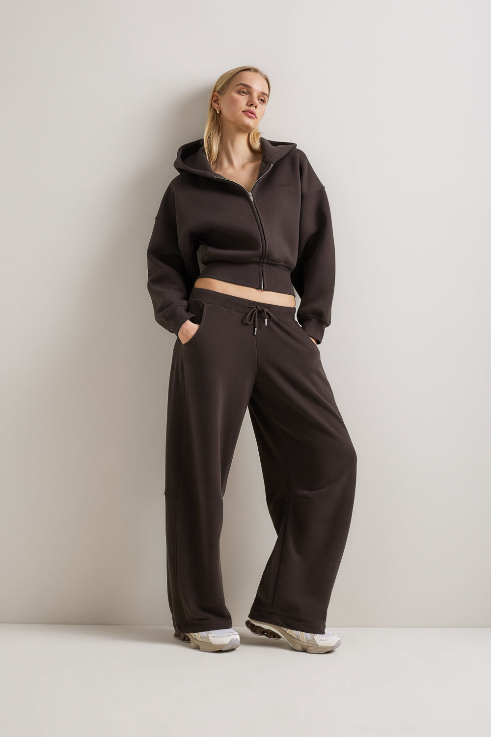 Cocoon Zip Through Hoodie - Americano – TALA Cocoon Zip Through Hoodie - Americano – TALA