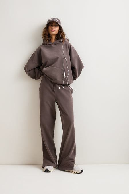 Peached Girlfriend Hoodie - Mocha Brown