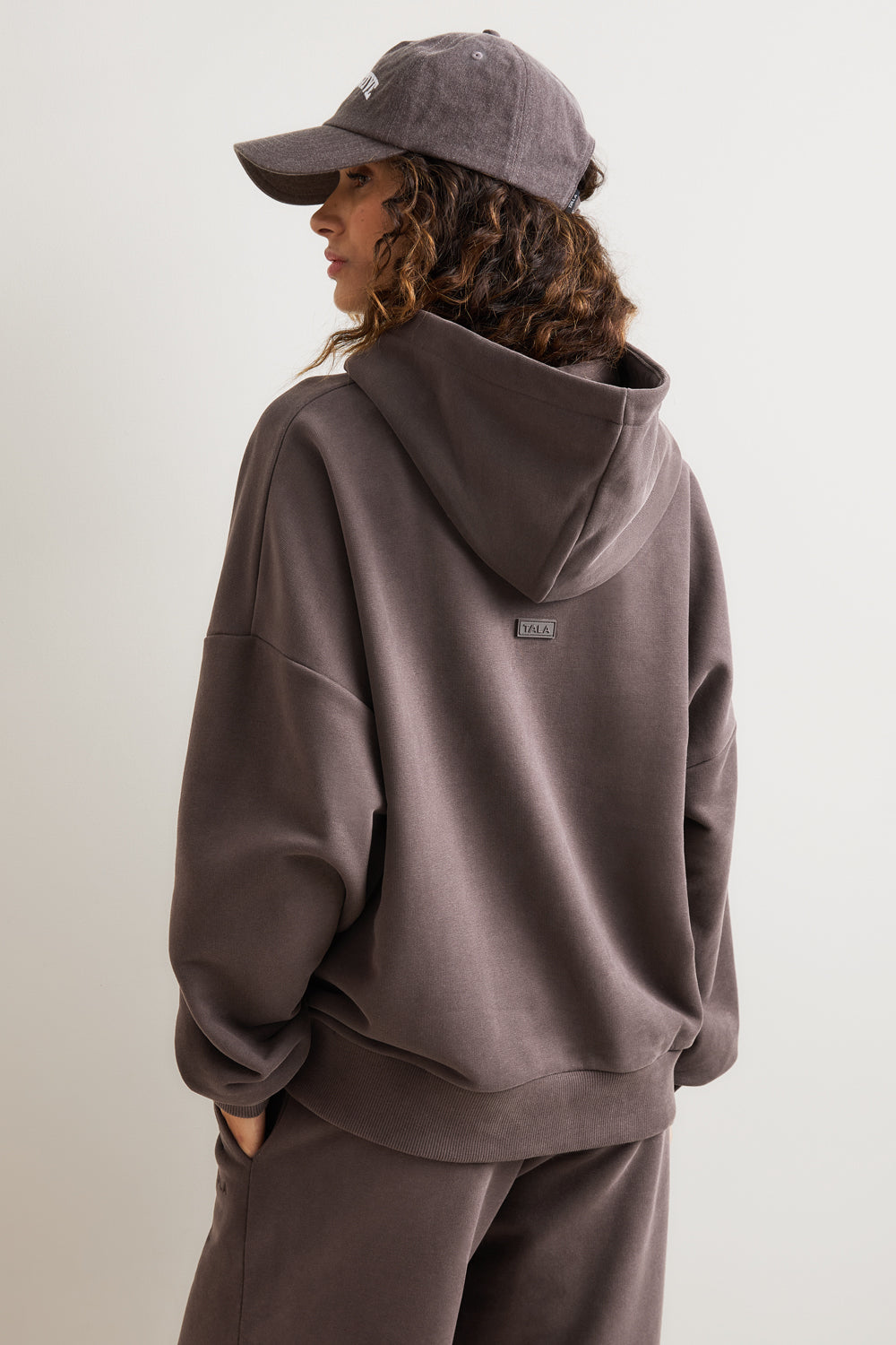 Peached Girlfriend Hoodie - Mocha Brown