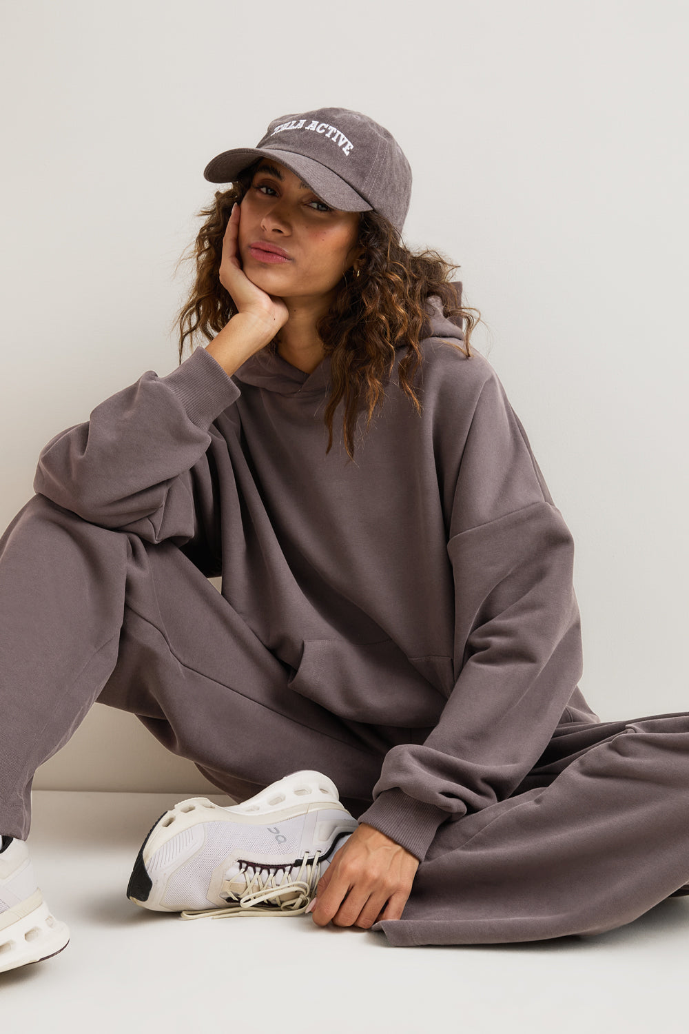 Peached Girlfriend Hoodie - Mocha Brown