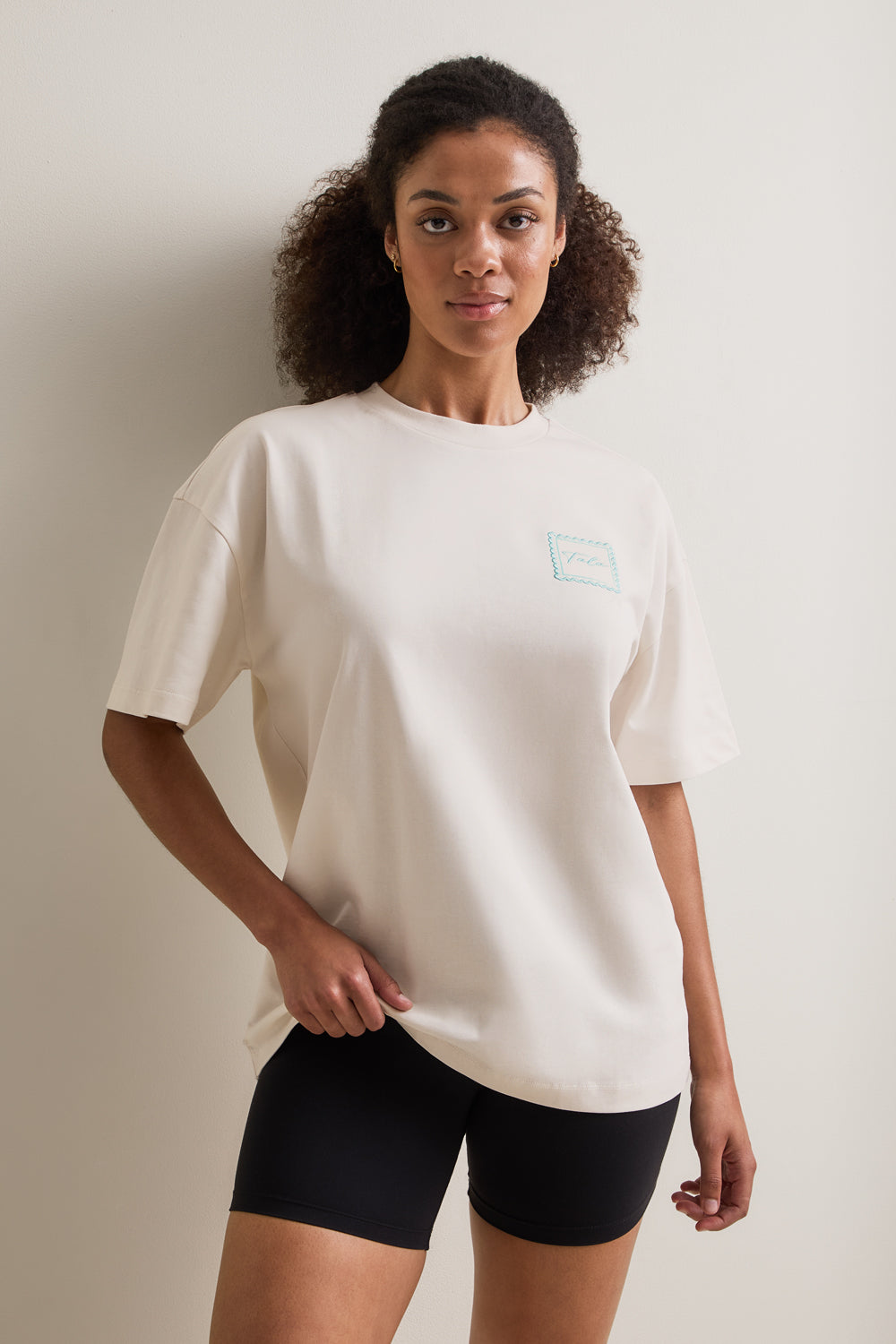 Seashells Graphic Tee - Ivory / Cyan Blue