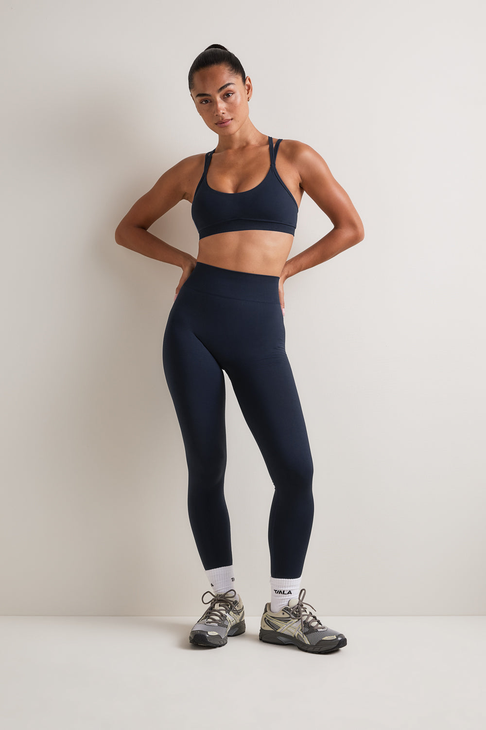 Sculpt Seamless Multi Strap Sports Bra - Navy Marl