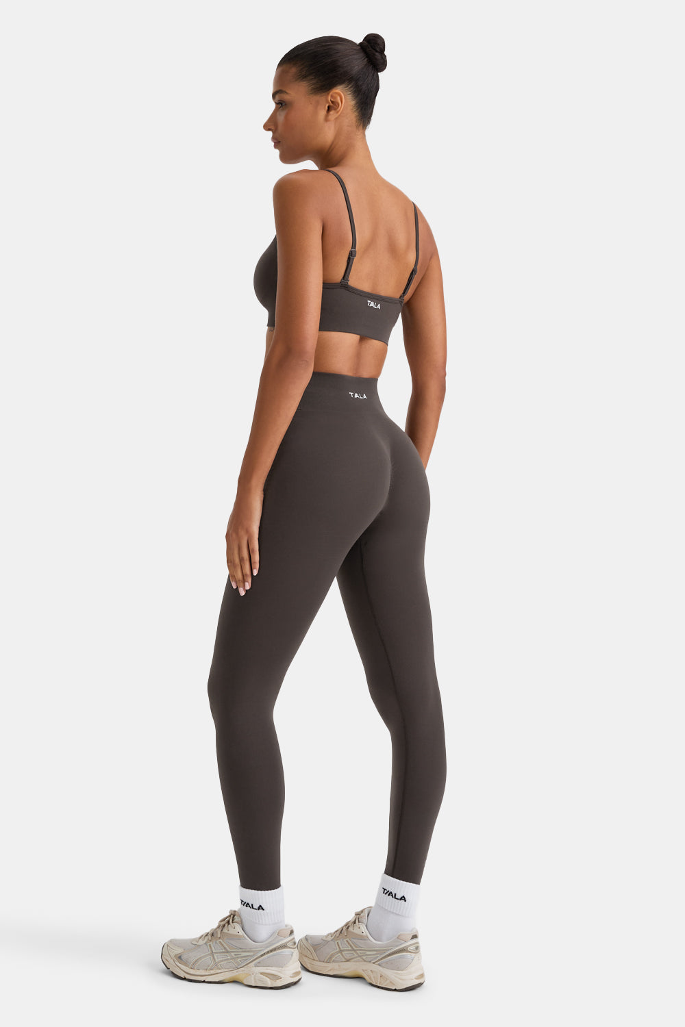 Sculpt Seamless Scrunch Legging - Espresso Brown