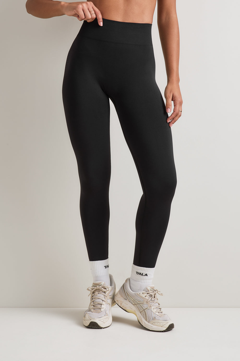 Sculpt Seamless Scrunch Legging - Black Marl