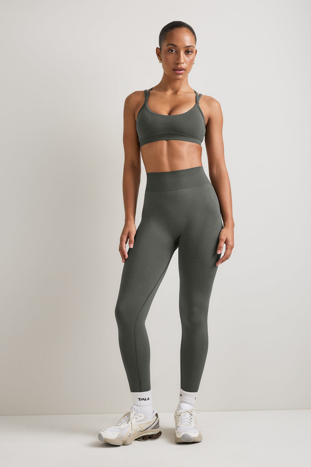 Sculpt Seamless Scrunch Legging - Dark Olive