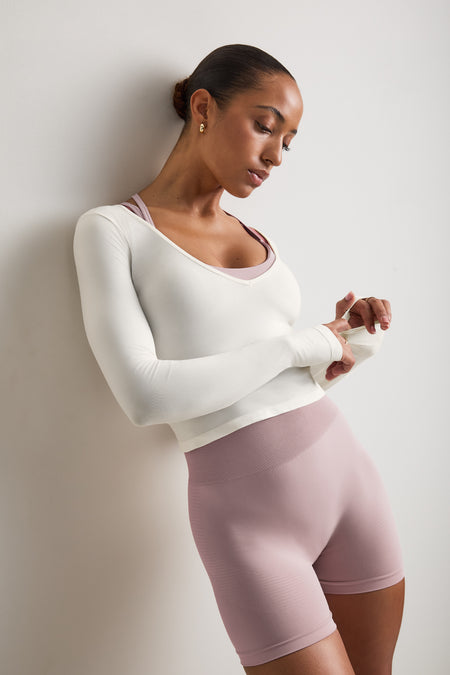 Sculpt Seamless Wide Scoop Neck Top - Ivory