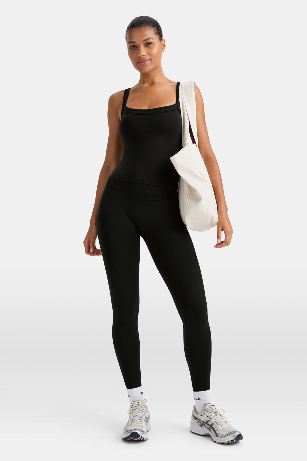 Sculpt Seamless Wide Scoop Neck Cami - Black