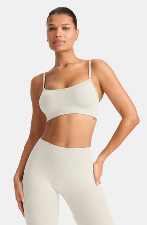 SCULPT SEAMLESS BANDEAU SPORTS BRA - CHAI MARL