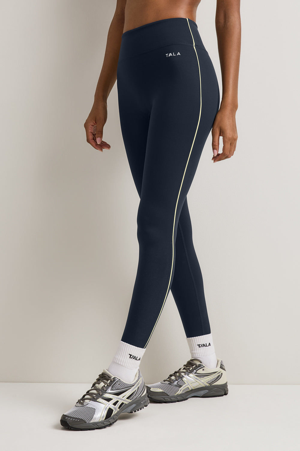 SkinLuxe Contrast Piping Legging - Midnight Navy