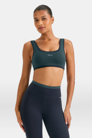 SkinLuxe Contrast Edge Sports Bra - Rich Teal / Midnight Navy