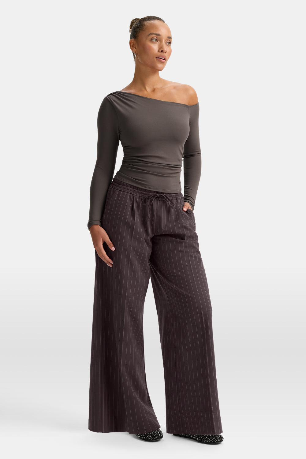 Everyday Tailoring Drawstring Trousers - Mocha Brown Pinstripe