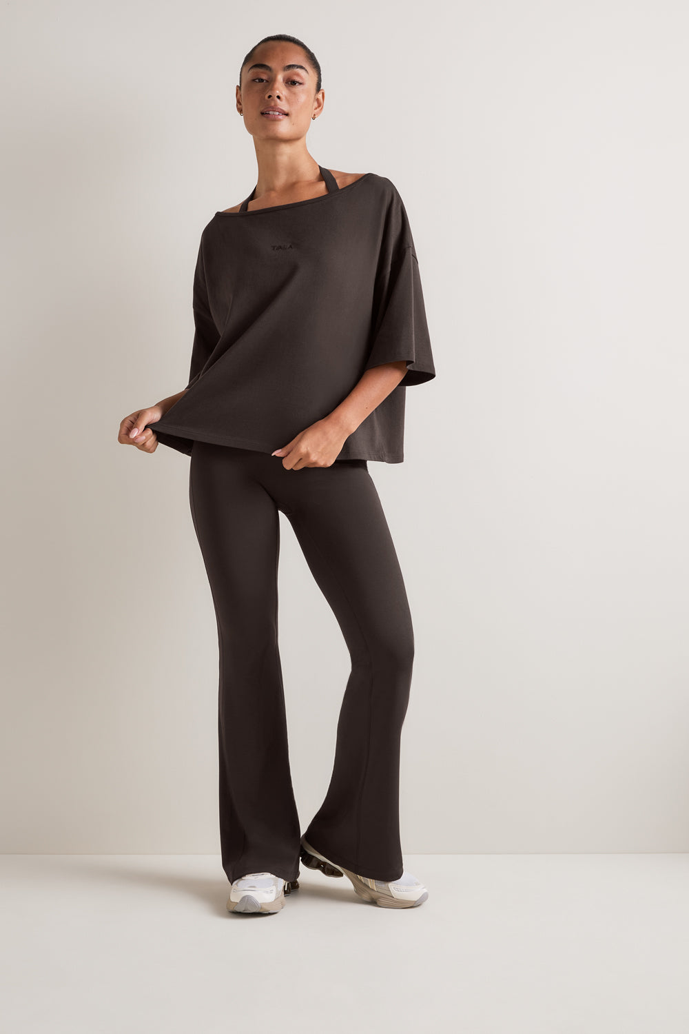 Slouchy Graphic Tee - Americano