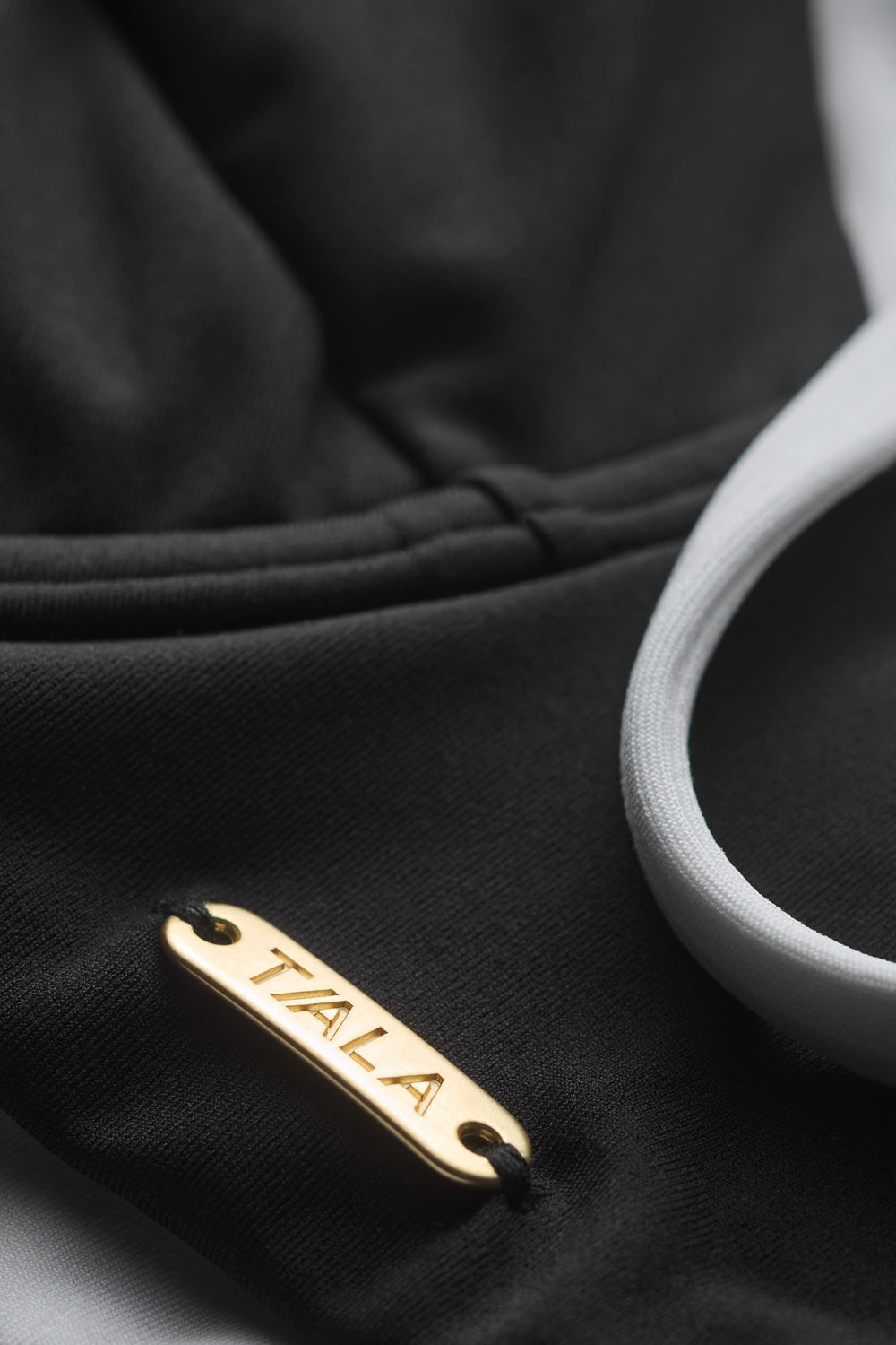 Contrast Underwired Bikini Top - Shadow Black