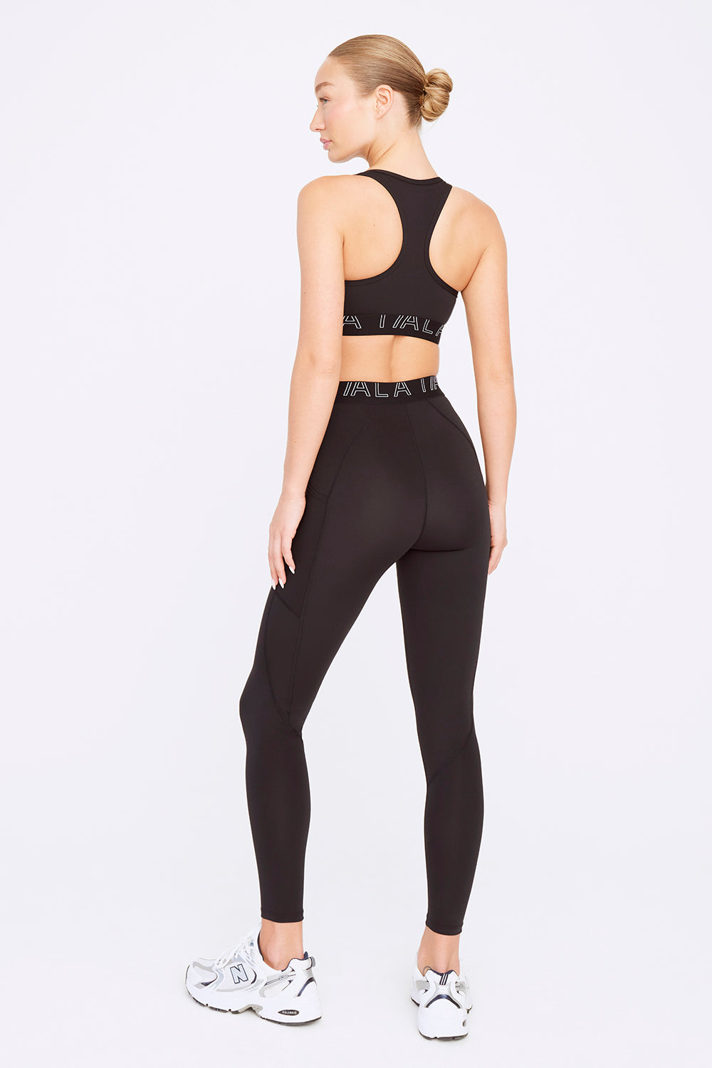 Fit Fab V Back pants Leggings set