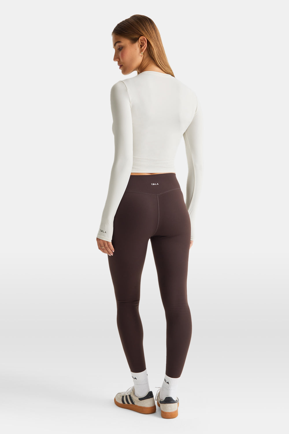 UltraLite Ruched Long Sleeve Top - Ivory