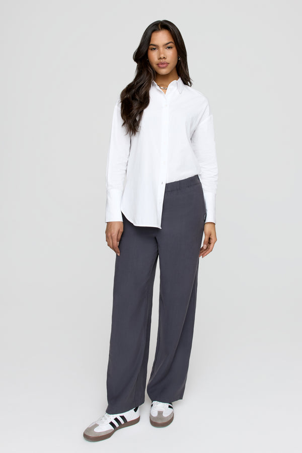 THE ESSENTIAL SOFT TAILORING WIDE LEG TROUSER - GRAPHITE