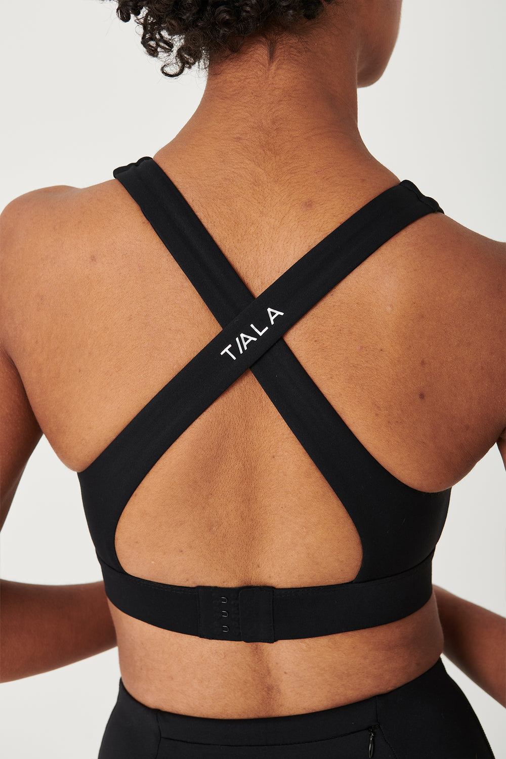 SKINLUXE OPEN BACK SPORTS BRA - SHADOW BLACK