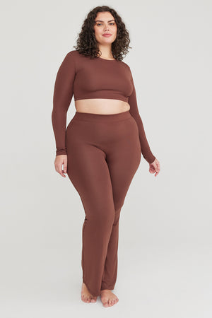 365 LONG SLEEVE CROP TOP - CHOCOLATE