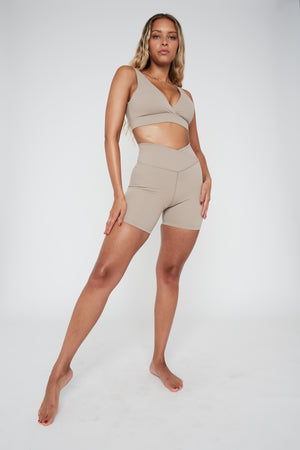 DAYFLEX WRAP HIGH WAISTED CYCLING SHORTS - TRUFFLE